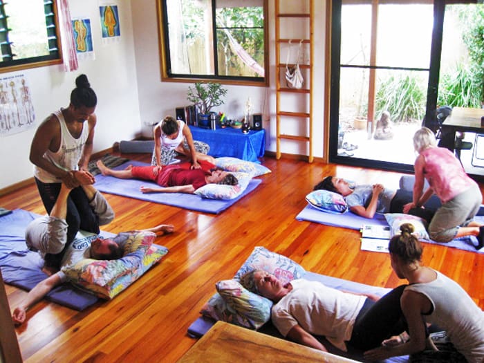 thai-massage-practitoner-training